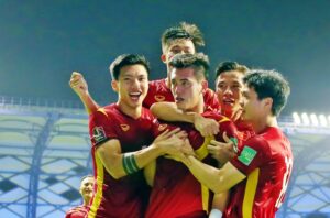 100 thế giới Đội tuyển Việt Nam lên lịch giao hữu quốc tế để chuẩn bị cho AFF Suzuki Cup 2022 | baotintuc.vn baotintuc.vn Đội tuyển Việt Nam lên lịch giao hữu quốc tế để chuẩn bị cho AFF Suzuki Cup 2022 | baotintuc.vn Lịch thi đấu của Đội tuyển Việt Nam tại bán kết AFF Cup 2024 | Vietnam+ (VietnamPlus) 5 ngày trước Vietnam+ (VietnamPlus) Lịch thi đấu của Đội tuyển Việt Nam tại bán kết AFF Cup 2024 | Vietnam+ (VietnamPlus) Đội tuyển Việt Nam: Đá vì màu cờ sắc áo, vì danh dự và vì bản thân | CHUYÊN TRANG THỂ THAO Thể thao - BÁO SÀI GÒN GIẢI PHÓNG Đội tuyển Việt Nam: Đá vì màu cờ sắc áo, vì danh dự và vì bản thân | CHUYÊN TRANG THỂ THAO CĐV Singapore phản ứng khi đội nhà thất bại trước tuyển Việt Nam | Báo Dân trí 1 ngày trước Dân trí CĐV Singapore phản ứng khi đội nhà thất bại trước tuyển Việt Nam | Báo Dân trí Đội tuyển Việt Nam và mục tiêu chấm dứt kỷ lục đáng quên Tiền Phong Đội tuyển Việt Nam và mục tiêu chấm dứt kỷ lục đáng quên Đội tuyển Việt Nam đứng sau cả Malaysia, Philippines về giá trị đội hình Báo Giao Thông Đội tuyển Việt Nam đứng sau cả Malaysia, Philippines về giá trị đội hình Đội tuyển bóng đá Việt Nam: Nỗ lực lấy lại niềm tin hanoimoi.com Đội tuyển bóng đá Việt Nam: Nỗ lực lấy lại niềm tin Kỳ vọng năm Giáp Thìn 2024 với đội tuyển Việt Nam Báo điện tử Chính phủ Kỳ vọng năm Giáp Thìn 2024 với đội tuyển Việt Nam VFF - Đội tuyển Quốc gia Nam 6 ngày trước VFF VFF - Đội tuyển Quốc gia Nam Đội hình ra sân của tuyển Việt Nam đấu Indonesia Báo Đại Đoàn Kết Đội hình ra sân của tuyển Việt Nam đấu Indonesia Tìm kiếm có liên quan hình nền đội tuyển việt nam đẹp ảnh đội tuyển việt nam danh sách đội tuyển việt nam Đội tuyển Việt Nam chuẩn bị tăng tốc cho AFF Cup Báo Thanh Niên Đội tuyển Việt Nam chuẩn bị tăng tốc cho AFF Cup Diện mạo mới của đội tuyển Việt Nam 4 ngày trước Báo Hải Phòng Diện mạo mới của đội tuyển Việt Nam Đội tuyển Việt Nam triệu tập nhiều cầu thủ kỳ cựu chạm trán tuyển Nga và Thái Lan - Đài Phát thanh và Truyền hình Ninh Bình Đài Phát thanh và Truyền hình Ninh Bình Đội tuyển Việt Nam triệu tập nhiều cầu thủ kỳ cựu chạm trán tuyển Nga và Thái Lan - Đài Phát thanh và Truyền hình Ninh Bình Danh sách đội tuyển Việt Nam chuẩn bị cho ASEAN Cup: Kết hợp giữa kinh nghiệm và sức trẻ - Báo Khánh Hòa điện tử Báo Khánh Hòa Danh sách đội tuyển Việt Nam chuẩn bị cho ASEAN Cup: Kết hợp giữa kinh nghiệm và sức trẻ - Báo Khánh Hòa điện tử Đội hình xuất phát của tuyển Việt Nam đấu Thái Lan: Giàu sức tấn công | baotintuc.vn baotintuc.vn Đội hình xuất phát của tuyển Việt Nam đấu Thái Lan: Giàu sức tấn công | baotintuc.vn Đội tuyển Việt Nam khác gì so với tháng trước? - Báo Đồng Nai điện tử Báo Đồng Nai Đội tuyển Việt Nam khác gì so với tháng trước? - Báo Đồng Nai điện tử Đội tuyển Việt Nam thắng 2 trận nhưng chưa thực sự hoàn hảo - Báo Ấp Bắc điện tử - Tin nhanh - Chính xác Báo Ấp Bắc Đội tuyển Việt Nam thắng 2 trận nhưng chưa thực sự hoàn hảo - Báo Ấp Bắc điện tử - Tin nhanh - Chính xác Đội Tuyển Việt Nam - U23 Việt Nam Facebook Đội Tuyển Việt Nam - U23 Việt Nam Đội tuyển Việt Nam thua ngược tuyển Thái Lan tại giải LPBank Cup 2024 Đài PTTH Tuyên Quang Đội tuyển Việt Nam thua ngược tuyển Thái Lan tại giải LPBank Cup 2024 Đội tuyển bóng đá quốc gia Việt Nam – Wikipedia tiếng Việt Wikipedia Đội tuyển bóng đá quốc gia Việt Nam – Wikipedia tiếng Việt Nét tươi mới của đội tuyển Việt Nam | Báo Dân tộc và Phát triển Báo Dân tộc và Phát triển Nét tươi mới của đội tuyển Việt Nam | Báo Dân tộc và Phát triển Chuyên gia Phan Anh Tú: Tuyển Việt Nam thua không oan - Tuổi Trẻ Online Báo Tuổi Trẻ Chuyên gia Phan Anh Tú: Tuyển Việt Nam thua không oan - Tuổi Trẻ Online Áo Thi đấu đội Tuyển Việt Nam 2024-2025 Chính Hãng Jogarbola | HIDO SPORT HIDO SPORT Áo Thi đấu đội Tuyển Việt Nam 2024-2025 Chính Hãng Jogarbola | HIDO SPORT Đội tuyển Việt Nam lỡ hẹn thi đấu cùng Lebanon Báo Nhân Dân Đội tuyển Việt Nam lỡ hẹn thi đấu cùng Lebanon Đội tuyển Việt Nam rơi vào bảng “tử thần” tại AFF Cup 2024 | Thể thao | Báo Văn Hóa Online Báo Văn Hóa Đội tuyển Việt Nam rơi vào bảng “tử thần” tại AFF Cup 2024 | Thể thao | Báo Văn Hóa Online Đội tuyển Việt Nam: Đầu xuôi! - Báo Đồng Nai điện tử Báo Đồng Nai Đội tuyển Việt Nam: Đầu xuôi! - Báo Đồng Nai điện tử Đội tuyển Việt Nam hoà 1 - 1 trước Đội tuyển Ấn Độ chinhsachcuocsong.vnanet.vn - TTXVN Đội tuyển Việt Nam hoà 1 - 1 trước Đội tuyển Ấn Độ Người hâm mộ chào đón đội tuyển Việt Nam tại Lào - YouTube YouTube Người hâm mộ chào đón đội tuyển Việt Nam tại Lào - YouTube Đội tuyển Việt Nam tập trung chuẩn bị gặp đội tuyển Ấn Độ và Lebanon Thành ủy TPHCM Đội tuyển Việt Nam tập trung chuẩn bị gặp đội tuyển Ấn Độ và Lebanon Lịch thi đấu của Đội tuyển Việt Nam tại Vòng loại World Cup 2026 | Vietnam+ (VietnamPlus) Vietnam+ (VietnamPlus) Lịch thi đấu của Đội tuyển Việt Nam tại Vòng loại World Cup 2026 | Vietnam+ (VietnamPlus) Đội tuyển Việt Nam mở ra hy vọng sau chiến thắng trước Philippines - Binh Phuoc, Tin tuc Binh Phuoc, Tin mới tỉnh Bình Phước Báo Bình Phước Đội tuyển Việt Nam mở ra hy vọng sau chiến thắng trước Philippines - Binh Phuoc, Tin tuc Binh Phuoc, Tin mới tỉnh Bình Phước Đội hình tuyển Việt Nam đấu Lào: "Song Hải" dự bị, Tiến Linh gánh vác hàng công Báo cáo viên Đội hình tuyển Việt Nam đấu Lào: "Song Hải" dự bị, Tiến Linh gánh vác hàng công Nâng cao hiệu quả hàng công của đội tuyển Việt Nam - Báo Hưng Yên điện tử Báo Hưng Yên Nâng cao hiệu quả hàng công của đội tuyển Việt Nam - Báo Hưng Yên điện tử Kết quả Việt Nam vs Nhật Bản: Đội tuyển Việt Nam tạo cột mốc lịch sử Báo Quân đội nhân dân Kết quả Việt Nam vs Nhật Bản: Đội tuyển Việt Nam tạo cột mốc lịch sử Tìm kiếm có liên quan ảnh đội tuyển việt nam đẹp ảnh đội tuyển việt nam 2024 ảnh đội tuyển việt nam mới nhất Danh sách tuyển Việt Nam sau AFF Cup: Hàng loạt nhân tố mới góp mặt - Báo An Giang Online Báo An Giang Danh sách tuyển Việt Nam sau AFF Cup: Hàng loạt nhân tố mới góp mặt - Báo An Giang Online AFF Cup: Chiến thắng nhiều 'sạn' của đội tuyển Việt Nam Báo Thanh Niên AFF Cup: Chiến thắng nhiều 'sạn' của đội tuyển Việt Nam Lộ diện đối thủ cực "khủng" của ĐT Việt Nam ở tháng 9; Mỹ giành huy chương Vàng bóng đá nữ Olympic Báo Nghệ An Lộ diện đối thủ cực "khủng" của ĐT Việt Nam ở tháng 9; Mỹ giành huy chương Vàng bóng đá nữ Olympic Báo Indonesia chỉ ra lợi thế cực lớn của đội tuyển Việt Nam | Báo Dân trí Dân trí Báo Indonesia chỉ ra lợi thế cực lớn của đội tuyển Việt Nam | Báo Dân trí Đội hình dự kiến tuyển Việt Nam trận ra mắt HLV Kim Sang-sik Báo Lao Động Đội hình dự kiến tuyển Việt Nam trận ra mắt HLV Kim Sang-sik Tuyển Việt Nam áp đảo Philippines ở nhiều chỉ số thống kê - Báo Long An Online Báo Long An Tuyển Việt Nam áp đảo Philippines ở nhiều chỉ số thống kê - Báo Long An Online Đội tuyển Việt Nam khiến Indonesia trở nên khó lường Thể thao & Văn hóa Đội tuyển Việt Nam khiến Indonesia trở nên khó lường Đội tuyển Việt Nam ở vị trí 105 thế giới trên BXH FIFA tháng 2/2024 - Đài Phát thanh và Truyền hình Hà Nam Truyền hình Hà Nam Đội tuyển Việt Nam ở vị trí 105 thế giới trên BXH FIFA tháng 2/2024 - Đài Phát thanh và Truyền hình Hà Nam Đội tuyển Việt Nam thắng Singapore 2-0 đầy kịch tính ở phút bù giờ 1 ngày trước Báo Đại Đoàn Kết Đội tuyển Việt Nam thắng Singapore 2-0 đầy kịch tính ở phút bù giờ Đội tuyển Việt Nam dự kiến tập trung vào ngày 1-6 - Tuổi Trẻ Online Báo Tuổi Trẻ Đội tuyển Việt Nam dự kiến tập trung vào ngày 1-6 - Tuổi Trẻ Online Danh sách đội tuyển Việt Nam chuẩn bị đấu đội tuyển Trung Quốc và Oman | baotintuc.vn baotintuc.vn Danh sách đội tuyển Việt Nam chuẩn bị đấu đội tuyển Trung Quốc và Oman | baotintuc.vn Đội tuyển Việt Nam sẽ sớm tái ngộ cùng khán giả TPHCM | CHUYÊN TRANG THỂ THAO Thể thao - BÁO SÀI GÒN GIẢI PHÓNG Đội tuyển Việt Nam sẽ sớm tái ngộ cùng khán giả TPHCM | CHUYÊN TRANG THỂ THAO Đội tuyển Việt Nam tham dự giải bóng đá quốc tế trong tháng 9/2022 Báo Bắc Giang Đội tuyển Việt Nam tham dự giải bóng đá quốc tế trong tháng 9/2022 Đội tuyển Việt Nam tiếp tục tụt hạng | Báo Pháp luật Việt Nam điện tử Báo Pháp luật Việt Nam điện tử Đội tuyển Việt Nam tiếp tục tụt hạng | Báo Pháp luật Việt Nam điện tử Đội tuyển Việt Nam vì sao không mạnh tưng xứng như U19 và U23 Việt Nam - YouTube YouTube Đội tuyển Việt Nam vì sao không mạnh tưng xứng như U19 và U23 Việt Nam - YouTube Đội tuyển Việt Nam thua đậm đội tuyển Nga 0-3 Báo Nhân Dân Đội tuyển Việt Nam thua đậm đội tuyển Nga 0-3 Đội tuyển Việt Nam tập trung 27 cầu thủ trong dịp FIFA Days tháng 10.2024 | Thể thao | Báo Văn Hóa Online Báo Văn Hóa Đội tuyển Việt Nam tập trung 27 cầu thủ trong dịp FIFA Days tháng 10.2024 | Thể thao | Báo Văn Hóa Online Lịch thi đấu AFF Cup 2024: Đội tuyển Việt Nam đá ngày nào? VTC News Lịch thi đấu AFF Cup 2024: Đội tuyển Việt Nam đá ngày nào? Xem trực tiếp đội tuyển Việt Nam đấu Indonesia ở đâu kênh nào Sức khỏe đời sống Xem trực tiếp đội tuyển Việt Nam đấu Indonesia ở đâu kênh nào Đội tuyển Việt Nam: Sau vòng loại World Cup là gì? - Báo Công an Nhân dân điện tử Công an Nhân dân Đội tuyển Việt Nam: Sau vòng loại World Cup là gì? - Báo Công an Nhân dân điện tử Kịch bản đưa Đội tuyển Việt Nam thẳng tiến Vòng loại thứ 3 World Cup 2026 - Báo Lạng Sơn - Báo Lạng Sơn Báo Lạng Sơn Kịch bản đưa Đội tuyển Việt Nam thẳng tiến Vòng loại thứ 3 World Cup 2026 - Báo Lạng Sơn - Báo Lạng Sơn Lịch thi đấu mới nhất AFF Cup 2024: Đội tuyển Việt Nam không còn nhiều thời gian - Báo Long An Online Báo Long An Lịch thi đấu mới nhất AFF Cup 2024: Đội tuyển Việt Nam không còn nhiều thời gian - Báo Long An Online Đội tuyển bóng đá Việt Nam tại ASEAN Cup 2024: Hành trình đầy thách thức hanoimoi.com Đội tuyển bóng đá Việt Nam tại ASEAN Cup 2024: Hành trình đầy thách thức Đội tuyển Việt Nam đá giao hữu với Ấn Độ và Lebanon trong tháng 10 | Báo Dân tộc và Phát triển Báo Dân tộc và Phát triển Đội tuyển Việt Nam đá giao hữu với Ấn Độ và Lebanon trong tháng 10 | Báo Dân tộc và Phát triển Tìm kiếm có liên quan đội bóng đội hình việt nam đội tuyển việt nam 2023 LỊCH THI ĐẤU BÁN KẾT, DANH SÁCH ĐỘI TUYỂN VIỆT NAM TẠI ASEAN CUP 2024 6 ngày trước Xây Dựng Chính Sách, Pháp Luật - Cổng Thông tin điện tử Chính phủ LỊCH THI ĐẤU BÁN KẾT, DANH SÁCH ĐỘI TUYỂN VIỆT NAM TẠI ASEAN CUP 2024 Đội tuyển Việt Nam gặp đội tuyển Nga và Thái Lan vào tháng 9 Thành ủy TPHCM Đội tuyển Việt Nam gặp đội tuyển Nga và Thái Lan vào tháng 9 Đội tuyển Việt Nam giành chiến thắng kịch tính trước Philippines Báo cáo viên Đội tuyển Việt Nam giành chiến thắng kịch tính trước Philippines Kết quả khác baotintuc.vn Đội tuyển Việt Nam lên lịch giao hữu quốc tế để chuẩn bị cho AFF Suzuki Cup 2022 | baotintuc.vn Đội tuyển Việt Nam lên lịch giao hữu quốc tế để chuẩn bị cho FiFa